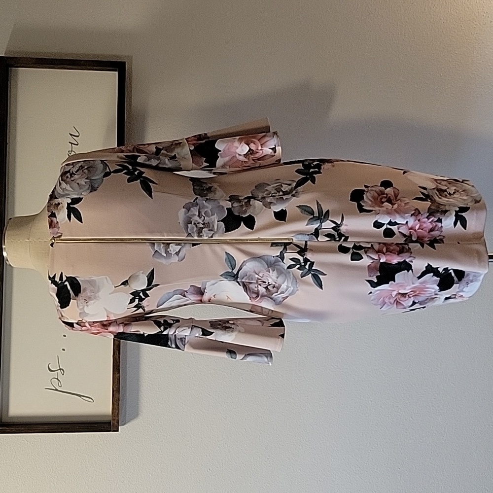Calvin Klein Bell Sleeve Floral Sheath Dress - Picture 4 of 14
